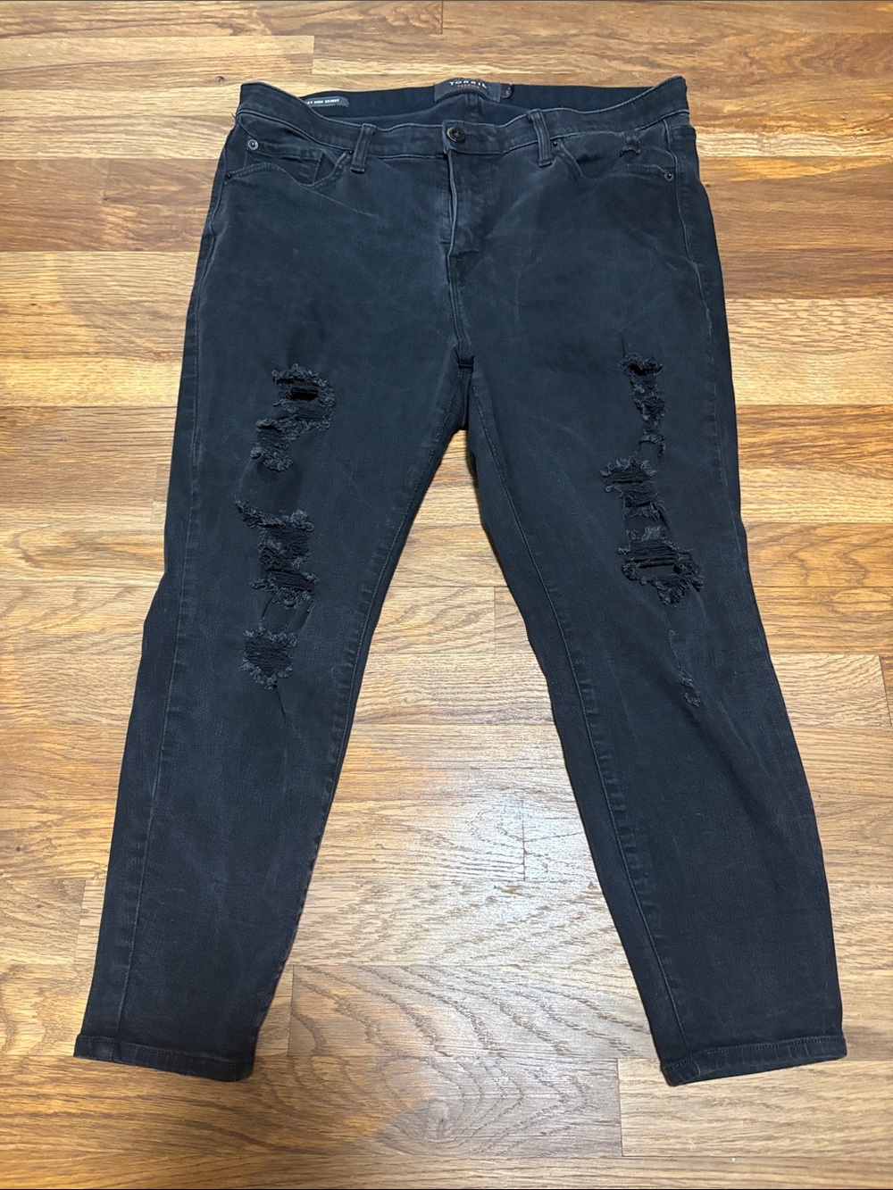 TORRID distressed sky high skinny jeans